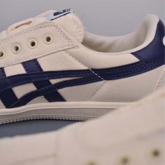 NWT Onitsuka Tiger Tokuten Canvas Laceless Sneakers - Picture 8 of 9